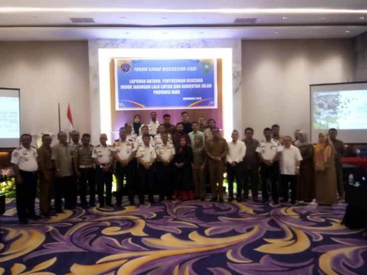 Bappeda Ikuti Rapat RILLAJ dan DED Perlengkapan Jalan Provinsi Riau