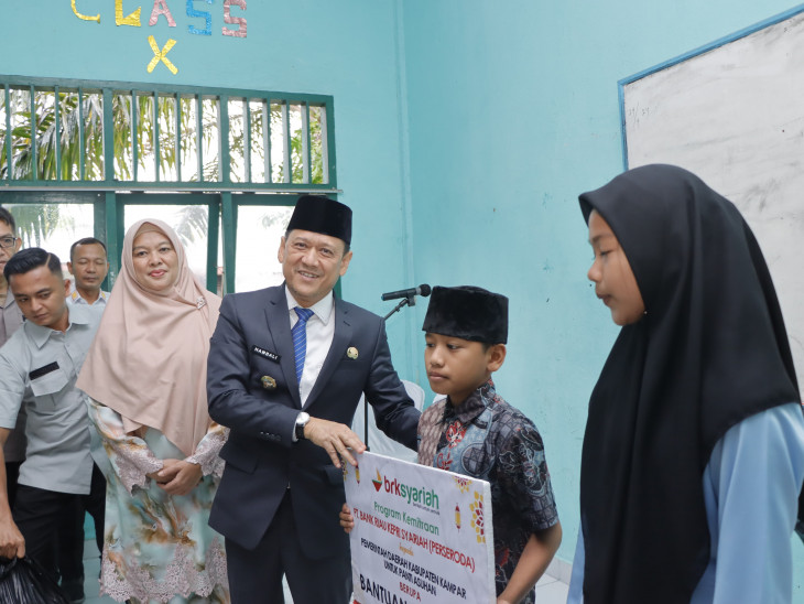 Sempena HUt RI Ke-79, Pj Bupati Kunjungi Panti Asuhan Kuok